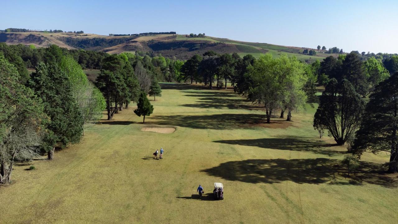 Gooderson Monks Cowl Golf Resort Champagne Valley Exterior photo